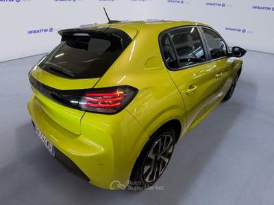 Peugeot 208 208 Puretech 75 Stop&amp;Start 5 Porte Style Giallo usata Cassola