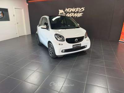Smart ForTwo 1.0 Prime 71cv Bianco usata Puegnago del Garda