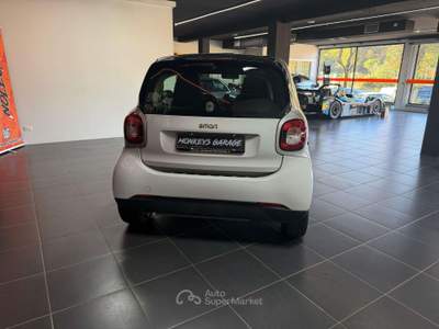 Smart ForTwo 1.0 Prime 71cv Bianco usata Puegnago del Garda