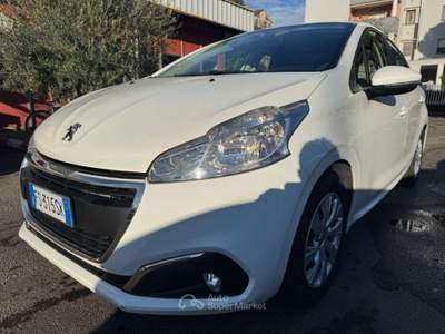 Peugeot 208 BlueHDi 100 S&S 5 porte VAN Bianco usata Milano