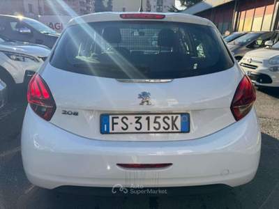 Peugeot 208 BlueHDi 100 S&S 5 porte VAN Bianco usata Milano