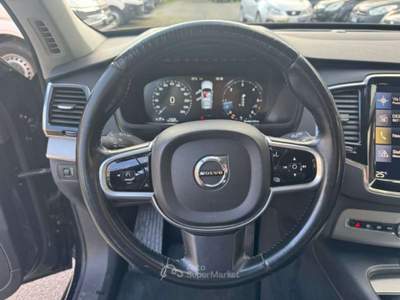 Volvo XC90 D5 AWD Geartronic 7 posti Inscription Nero usata Milano
