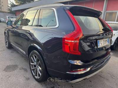 Volvo XC90 D5 AWD Geartronic 7 posti Inscription Nero usata Milano