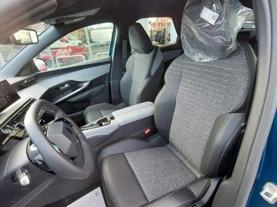 Peugeot 3008 Hybrid 145 e-DCS6 Allure PREZZO REALE!! Blu/Azzurro usata GRASSOBBIO
