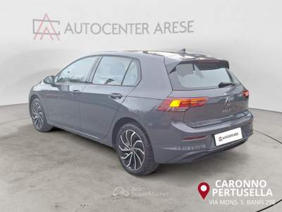 Volkswagen Golf 1.0 eTSI EVO DSG Life Grigio usata Milano