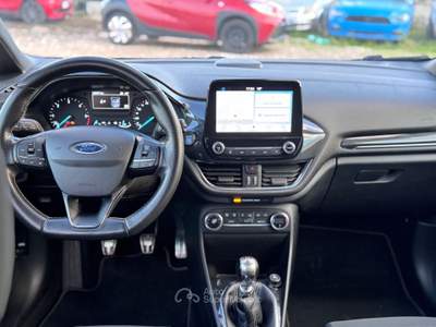 Ford Fiesta 5 porte ST-Line Grigio usata Sant'Anastasia