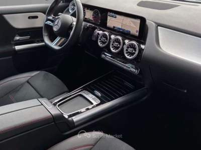 Mercedes-Benz GLA 200 Automatic AMG Line Premium Bianco usata Pieve di Cento