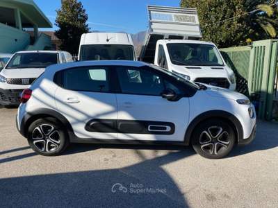 Citroen C3 PureTech 83 S&S Business NAVIG/CARPLAY/FARI LED Bianco usata Atripalda