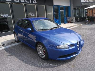 Alfa Romeo 147 3.2i V6 24V cat 3 porte GTA MANUALE Blu/Azzurro usata PIURO