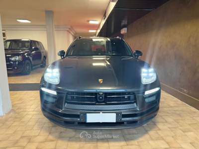 Porsche Macan Tenuta sempre in box usata Quarrata