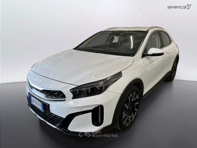 Kia XCeed 1.6 CRDi MHEV Business iMT Bianco usata VERONA