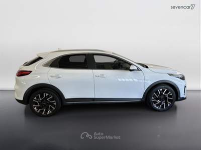 Kia XCeed 1.6 CRDi MHEV Business iMT Bianco usata VERONA