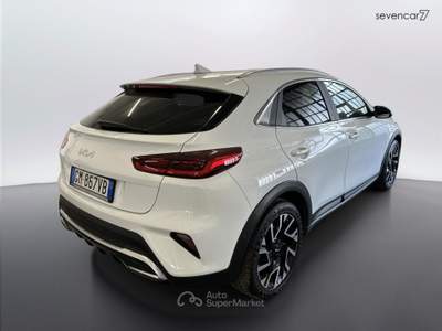 Kia XCeed 1.6 CRDi MHEV Business iMT Bianco usata VERONA
