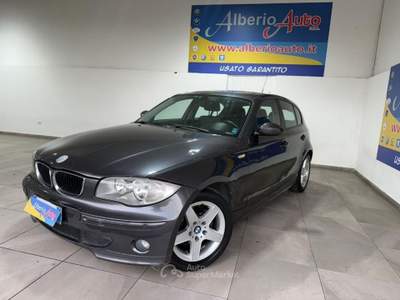 BMW Serie 1 120d d cat 5 porte Futura Grigio usata ADRANO