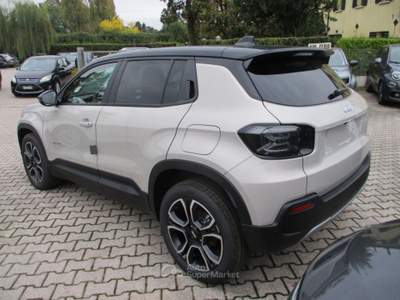 Jeep Avenger 1.2 Turbo MHEV DCT Summit - TETTO/Led/Camera Beige usata Mogliano Veneto
