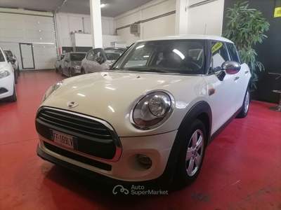 MINI One Mini IV F55-F56 2014 1.2 75cv 5p Beige usata Cinisello Balsamo