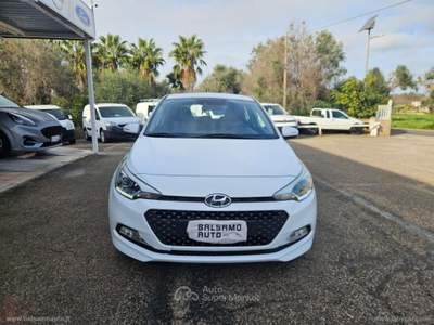 Hyundai i20 i20 1.2 84 CV 5p. Comfort Bianco usata San Michele Salentino