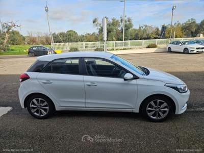Hyundai i20 i20 1.2 84 CV 5p. Comfort Bianco usata San Michele Salentino