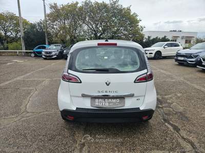 Renault Scénic Scénic XMod 1.5 dCi 110 CV Limited Bianco usata San Michele Salentino