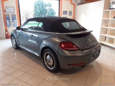 Volkswagen Maggiolino Maggiolino Cabrio 1.2 TSI Design BMT PARI AL NUOVO Grigio usata Stradella