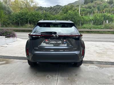 Toyota Yaris Cross Yaris Cross 1.5 Hybrid 5p. E-CVT Busin. Grigio usata TORRENOVA