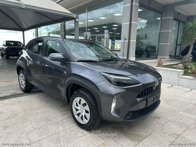 Toyota Yaris Cross Yaris Cross 1.5 Hybrid 5p. E-CVT Busin. Grigio usata TORRENOVA