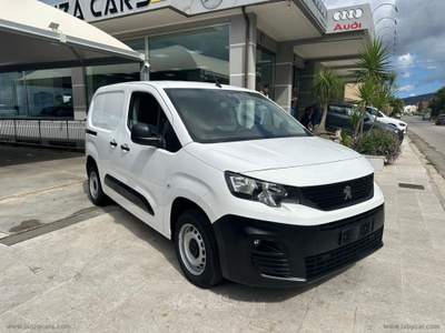 Peugeot Partner Partner BlueHDi 100 PC Furg. Pro Bianco usata TORRENOVA