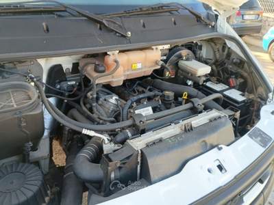 Iveco Daily 35C15 3.0 Hpi 6 marce Cassone Fisso Bianco usata Monopoli