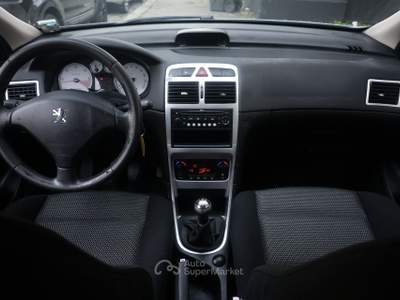 Peugeot 307 Peugeot 307 1.6 HDi 110CV Station Mix Australian Unicoproprietario Grigio usata Torino