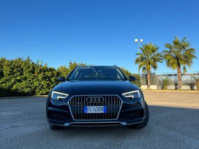 Audi A4 Vettura in ottime condizioni. Blu/Azzurro usata TURI