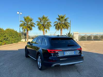 Audi A4 Vettura in ottime condizioni. Blu/Azzurro usata TURI