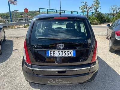 Lancia Musa 1.3 Mjt 16V 95 CV S&amp;S DPF Oro Nero usata Altidona