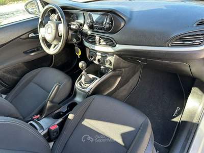 Fiat Tipo 1.6 Mjt S&amp;S DCT SW Easy Grigio usata Altidona