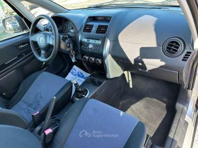 Fiat Sedici 1.9 MJT 4x4 Dynamic Argento usata Altidona