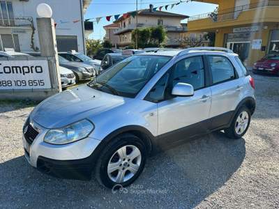Fiat Sedici 1.9 MJT 4x4 Dynamic Argento usata Altidona