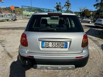 Fiat Sedici 1.9 MJT 4x4 Dynamic Argento usata Altidona