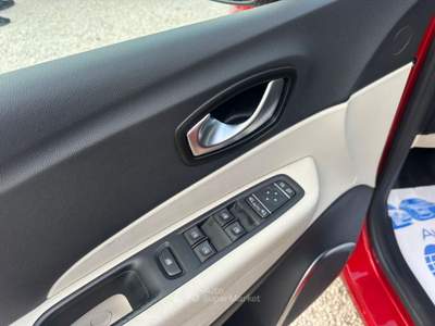 Renault Captur 1.5 dci Intens 110cv Rosso usata Altidona