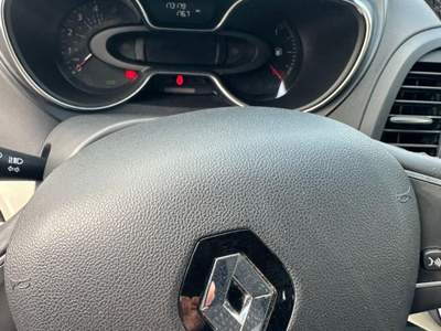 Renault Captur 1.5 dci Intens 110cv Rosso usata Altidona