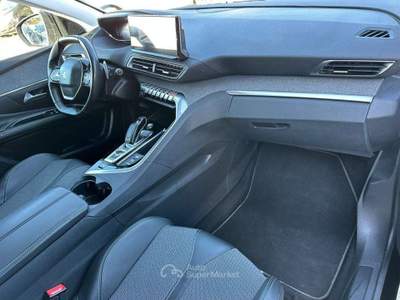 Peugeot 3008 BlueHDi 130 S&amp;S EAT8 GT Nero usata Altidona