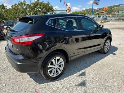 Nissan Qashqai 1.5 dCi Acenta Premium Nero usata Altidona