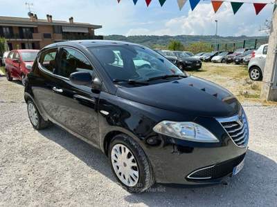 Lancia Ypsilon 1.3 MJT 16V 95 CV 5 porte S&S Gold Nero usata Altidona Lancia Ypsilon 1.3 MJT 16V 95 CV 5 porte S&S Gold Nero usata Altidona