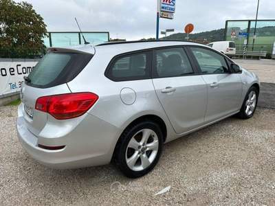 Opel Astra 1.4 Turbo 140CV Sports Tourer GPL Tech Cosmo Argento usata Altidona