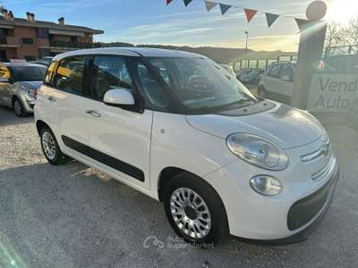 Fiat 500L 1.3 Multijet 95 CV Business Bianco usata Altidona
