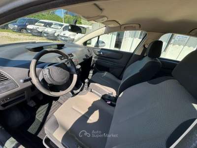 Citroen C4 1.6 HDi 90CV airdream Argento usata Altidona