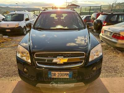Chevrolet Captiva 2.0 VCDi LTX Nero usata Altidona