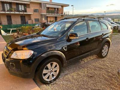 Chevrolet Captiva 2.0 VCDi LTX Nero usata Altidona