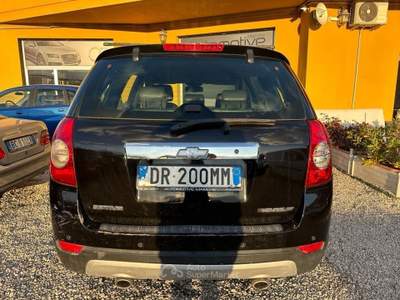Chevrolet Captiva 2.0 VCDi LTX Nero usata Altidona
