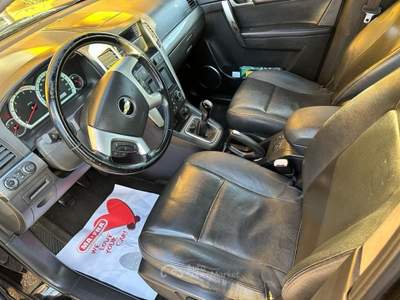 Chevrolet Captiva 2.0 VCDi LTX Nero usata Altidona