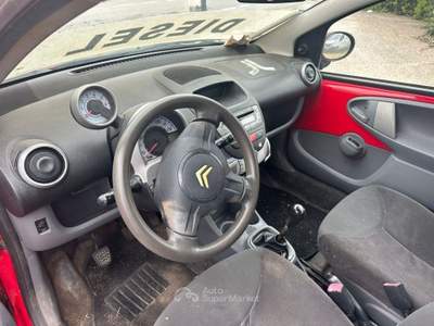 Citroen C1 1.4 HDi 55CV 5 porte airdream AMIC1 Rosso usata Altidona