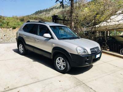 Hyundai Tucson CRDi TD Dynamic Argento usata Morano Calabro
